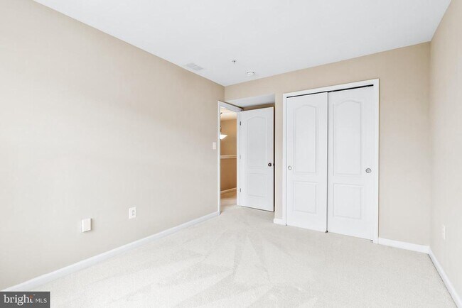 Building Photo - 8479 Randell Rdg Rd