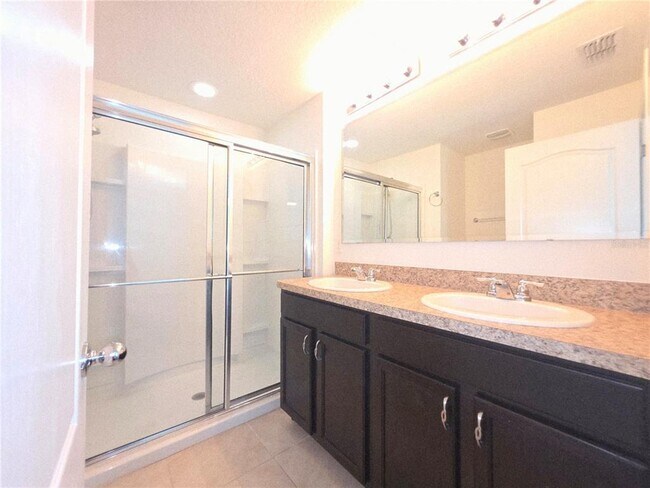 Building Photo - 1888 Katz Crossing Dr