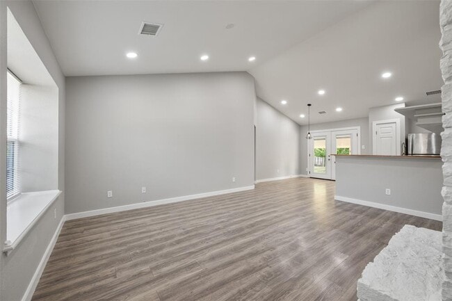 Building Photo - 1807 Verbena Way