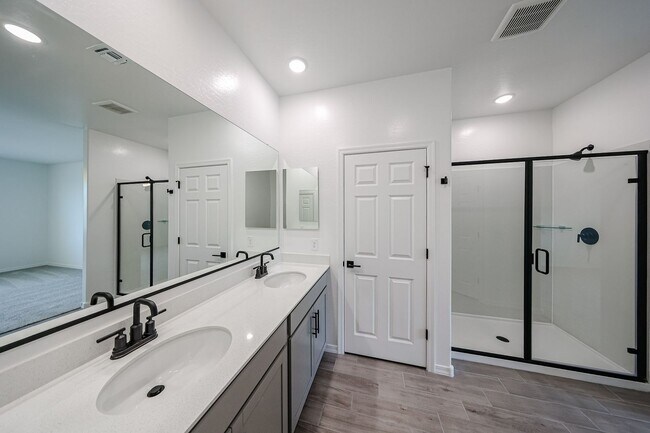Building Photo - Modern Mountainside Living: Stunning New 4-Bedroom Home in Estrella Crossing! 3 CAR GARAGE!