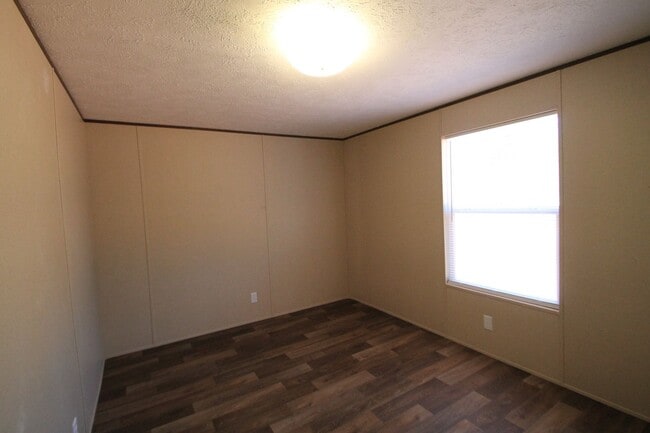 Building Photo - Exclusively Offered by Muse Realty Rentals, LLC