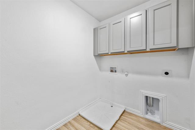 Building Photo - 3521 Brentwood Dr