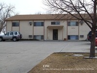 Building Photo - 1504 Sioux Ave