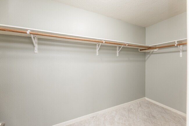 Building Photo - 21403 Hadrian Dr