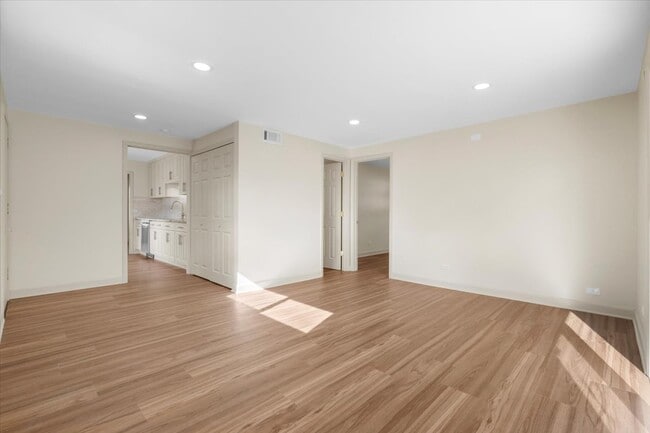 Building Photo - 3604 Owl Dr