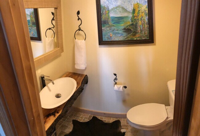 Building Photo - 344 Buckeye Rd