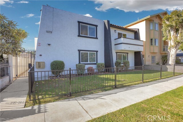 Building Photo - 1075 Molino Ave