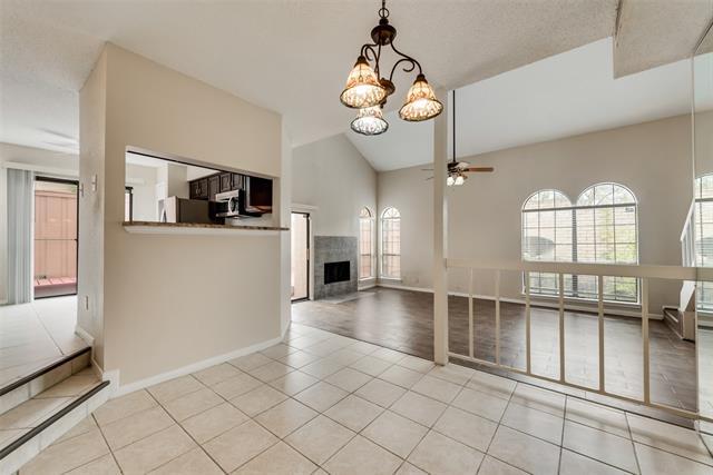 Building Photo - 2642 Encina Dr