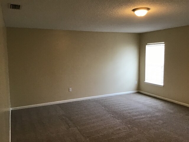 Building Photo - 1147 Hyacinth St