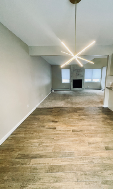 Building Photo - 171 Burgundy Cir