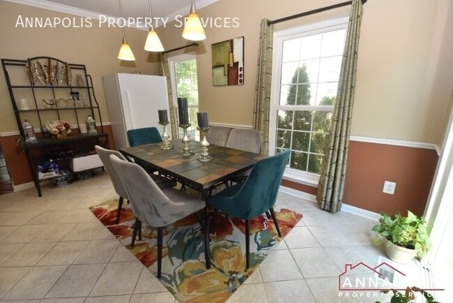 Building Photo - 2711 Summers Ridge Dr
