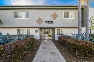 Building Photo - Elm Vista