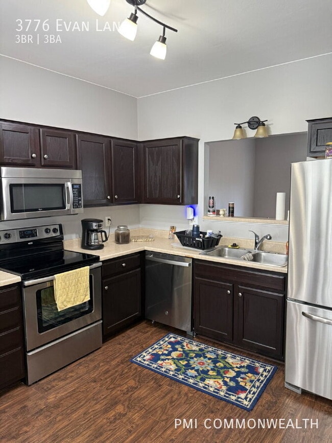 Building Photo - 3776 Evan Ln