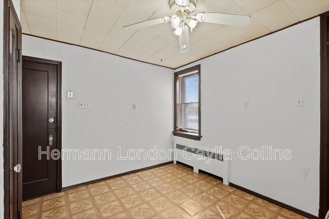 Building Photo - 3406-3408 Keokuk St