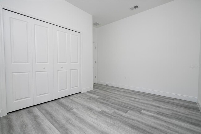 Building Photo - 2580 Gaillardia Dr