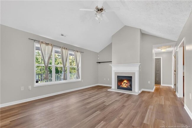 Building Photo - 278 Oakmont Dr