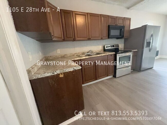 Building Photo - 1105 E 28th Ave