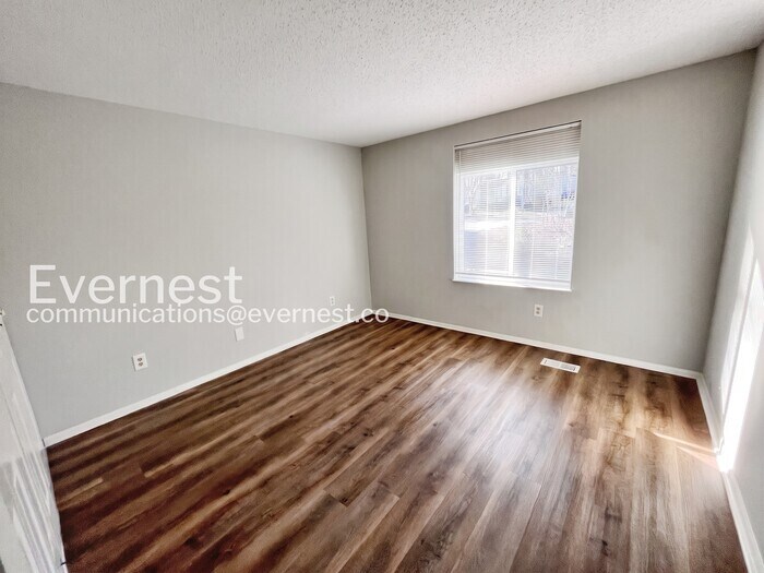 Building Photo - 8461 Huntdale Ct