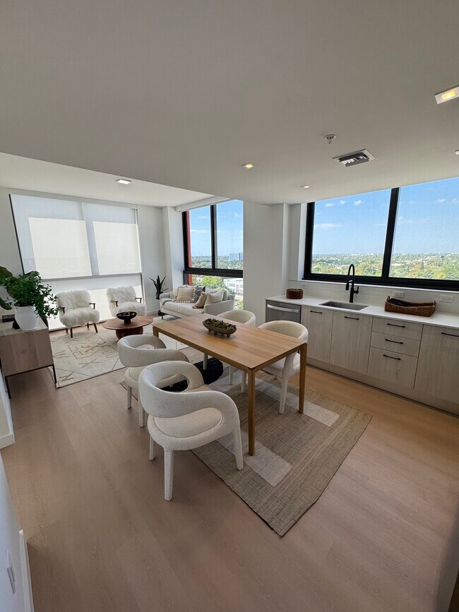 LIVING ROOM - 137 NW 31st St