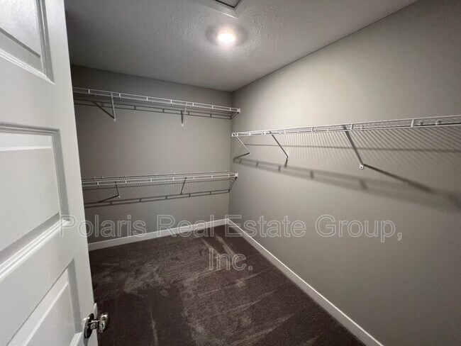 Building Photo - 3085 Gibbert Ln