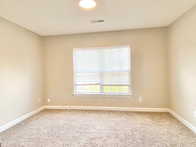 Building Photo - 13326 Harbor Dr