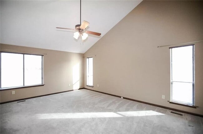 Building Photo - 5100 Forest Mist Dr