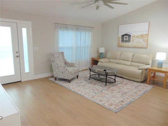 Building Photo - 451 Tanager Rd