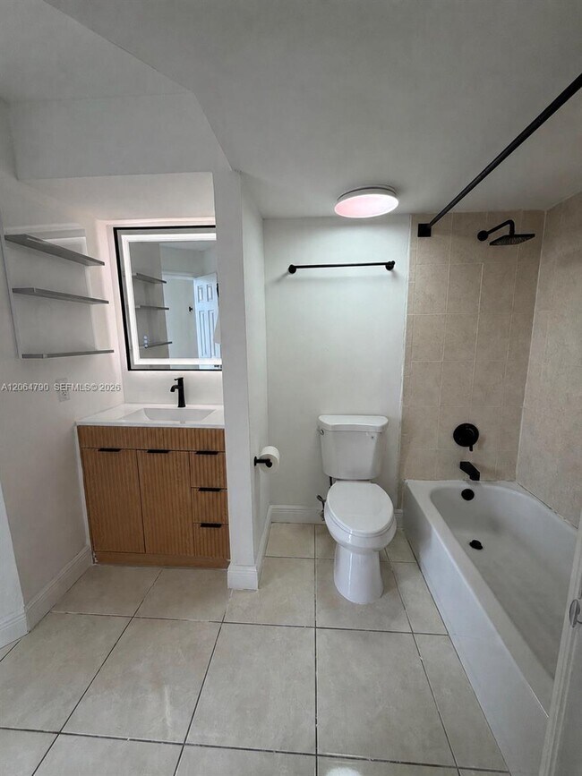 Building Photo - 8305 SW 152nd Ave
