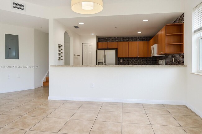 Building Photo - 8999 NW 107th Ct