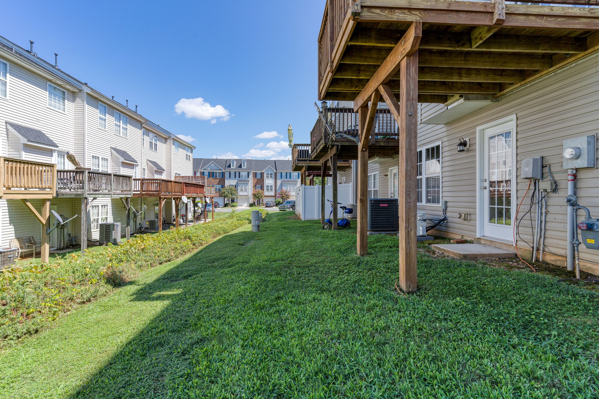Building Photo - 316 Rock Ridge Ln