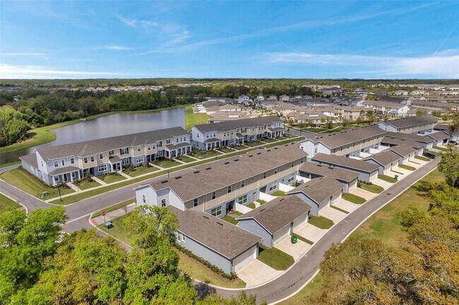 Building Photo - 4966 Avalon Park Blvd