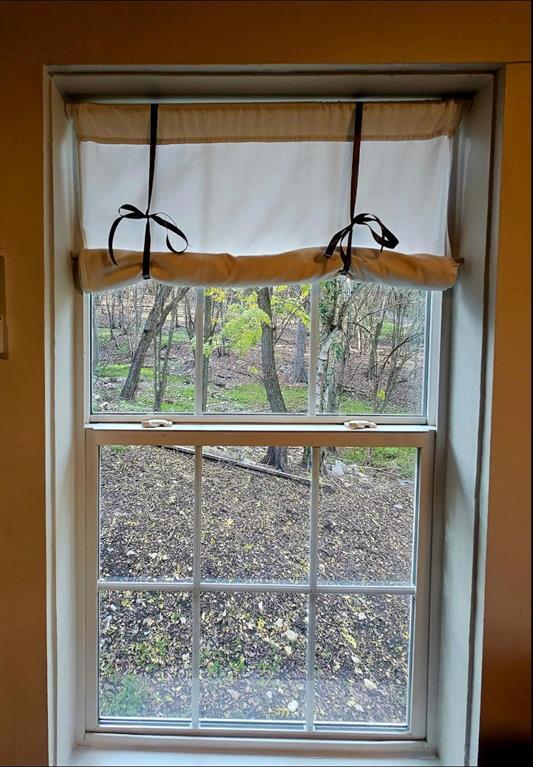 Building Photo - 835 Old Ranch Rd 12