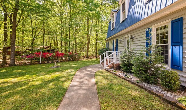 Building Photo - 3312 Shannon Cir