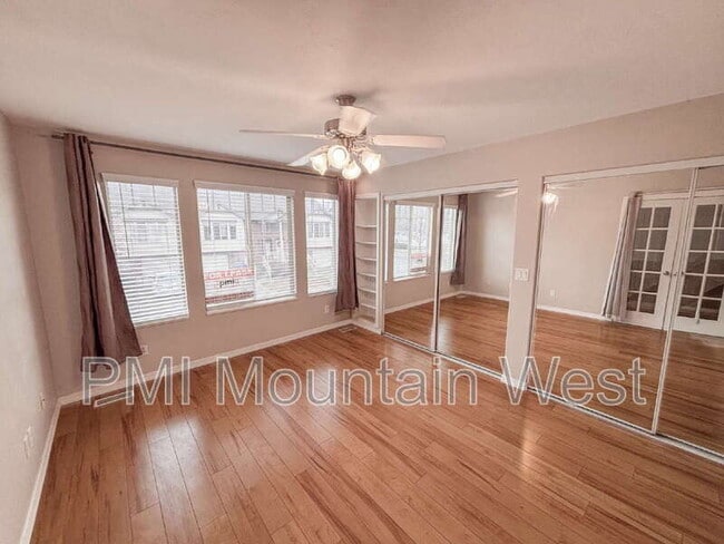 Building Photo - 208 Lyman Ln