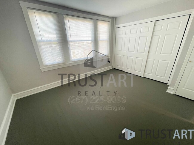 Building Photo - 7152 Theodore St