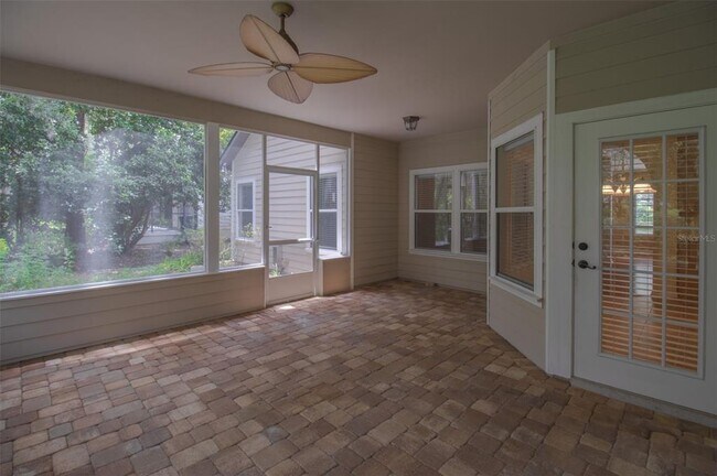 Building Photo - 8331 SW 75th Rd
