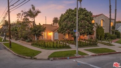 Building Photo - 1185 S Tremaine Ave