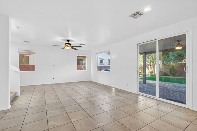 Building Photo - BEAUTIFUL TWO STORY HOME LOCATED IN NORTH  LAS VEGAS