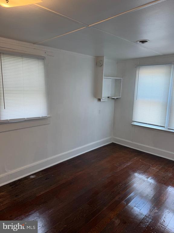 Building Photo - 4024 Bradys Hill Rd