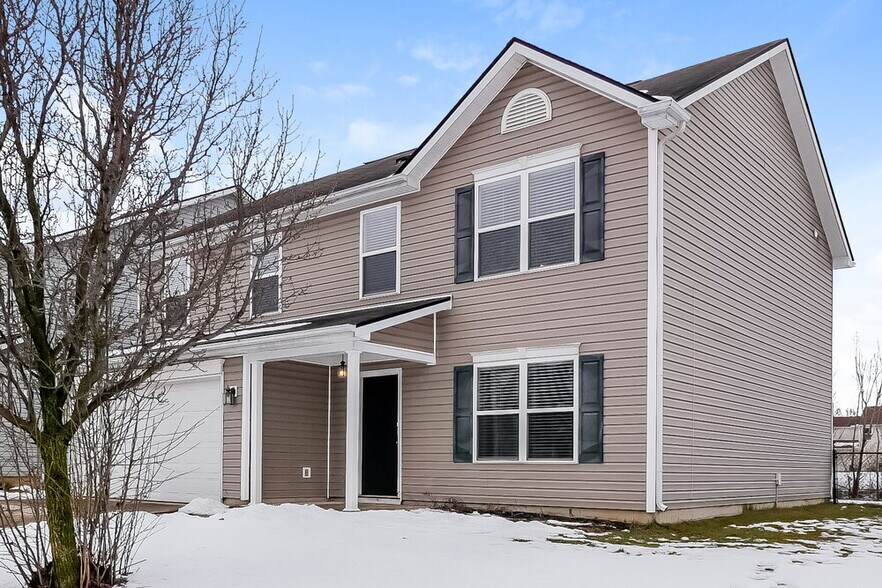Building Photo - 11641 High Grass Dr