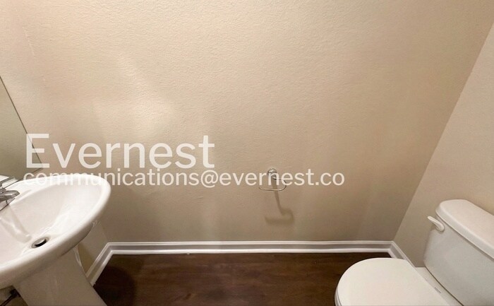 Building Photo - 6288 Rainbow Row