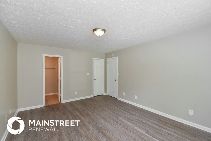 Building Photo - 2745 Sapphire St