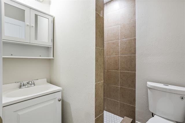 Building Photo - 2913 Gumwood Park Dr