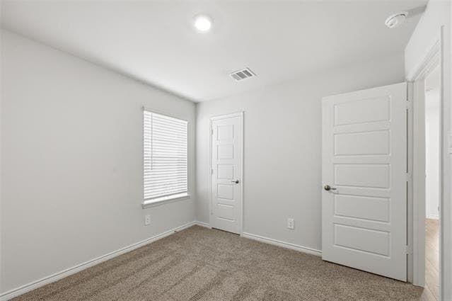 Building Photo - 1315 Hopes Lk Dr