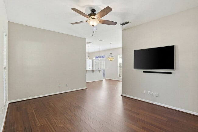 Building Photo - Chickasaw Way in Haile Plantation