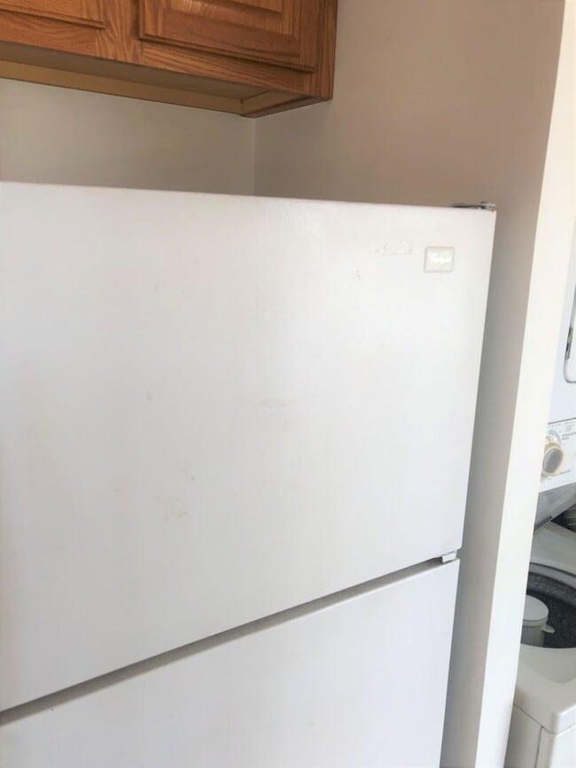 Building Photo - One bedroom corner unit at Regency Tower 1502