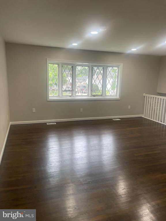 Building Photo - 4803 Paulson Dr