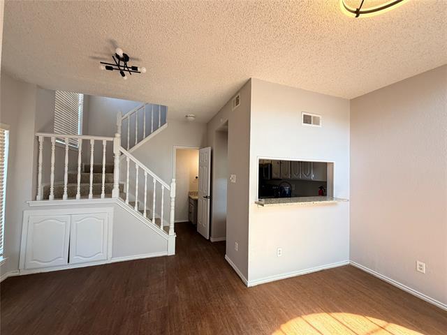 Building Photo - 5720 Marquita Ave