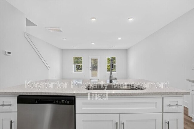Building Photo - 3703 Bridleton Ridge Trail