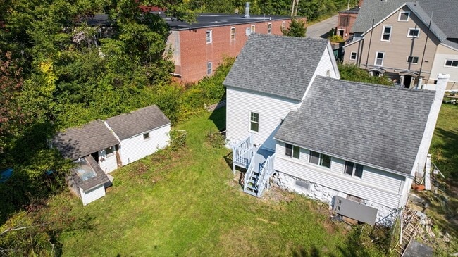 Building Photo - 86 Jackson Ave